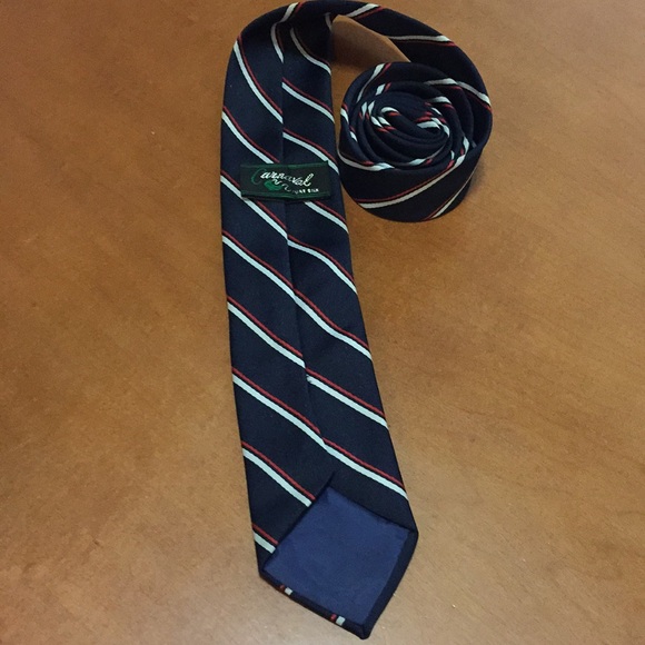 2 for $15 Carnival pure silk tie - Picture 3 of 4